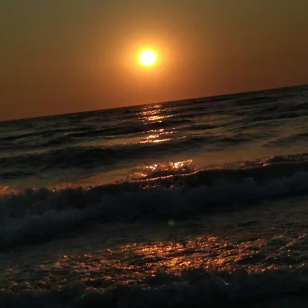 Appartement White Arena Golem (Tirana)