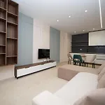 Apartament White Arena