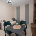 Apartament White Arena