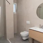 White Arena غوليم
