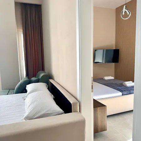The White Arena Sea Side Durres Apartment