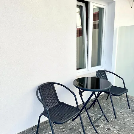 White Arena Apartments Golem Daire Golem (Tirana)