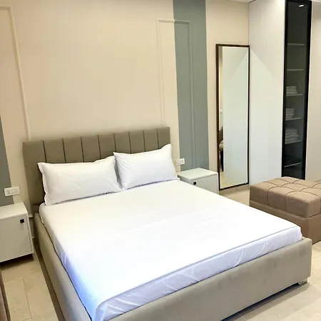 White Arena Apartments Golem Daire *