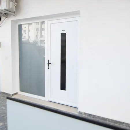White Arena Apartament *