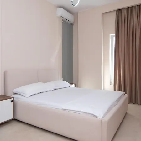 White Arena Apartament
