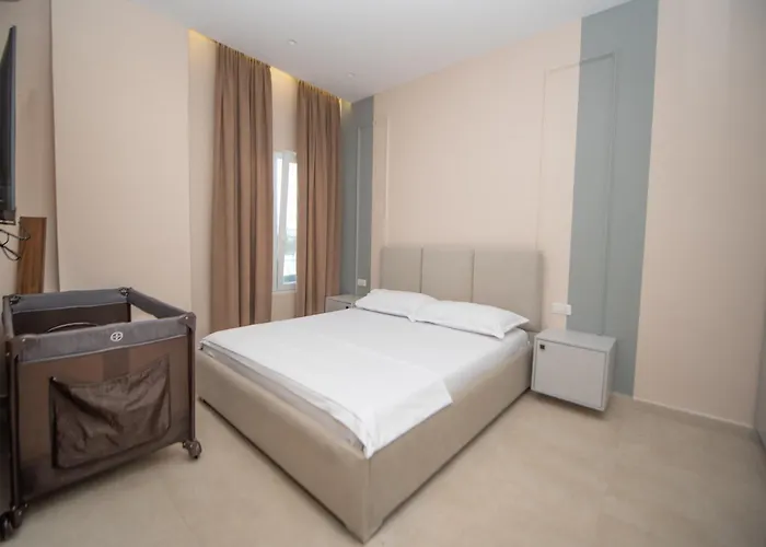 Apartman White Arena Golem